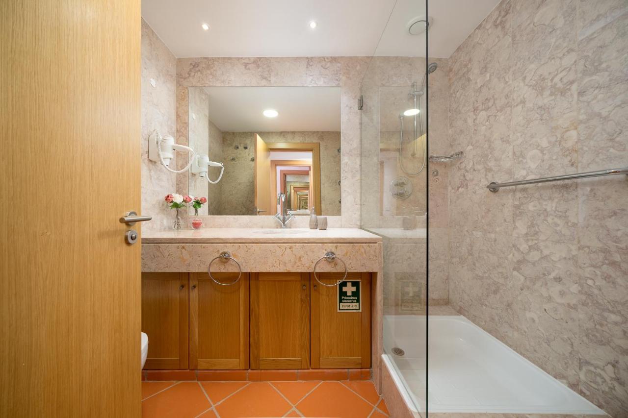 Al - Apartamentos Vila Sol F5 Bloco 3 Quarteira Extérieur photo